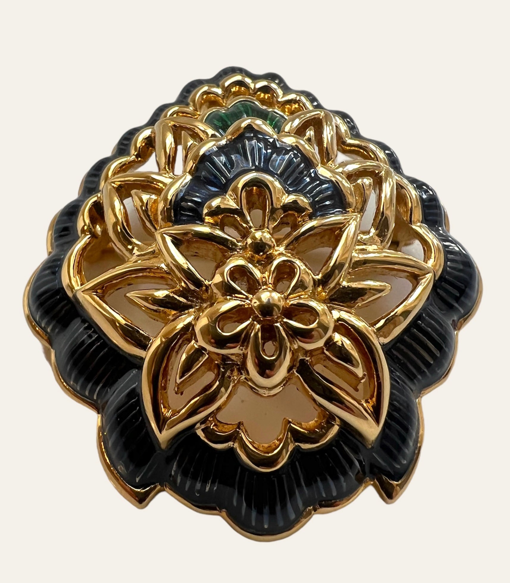 Nina deals ricci brooch