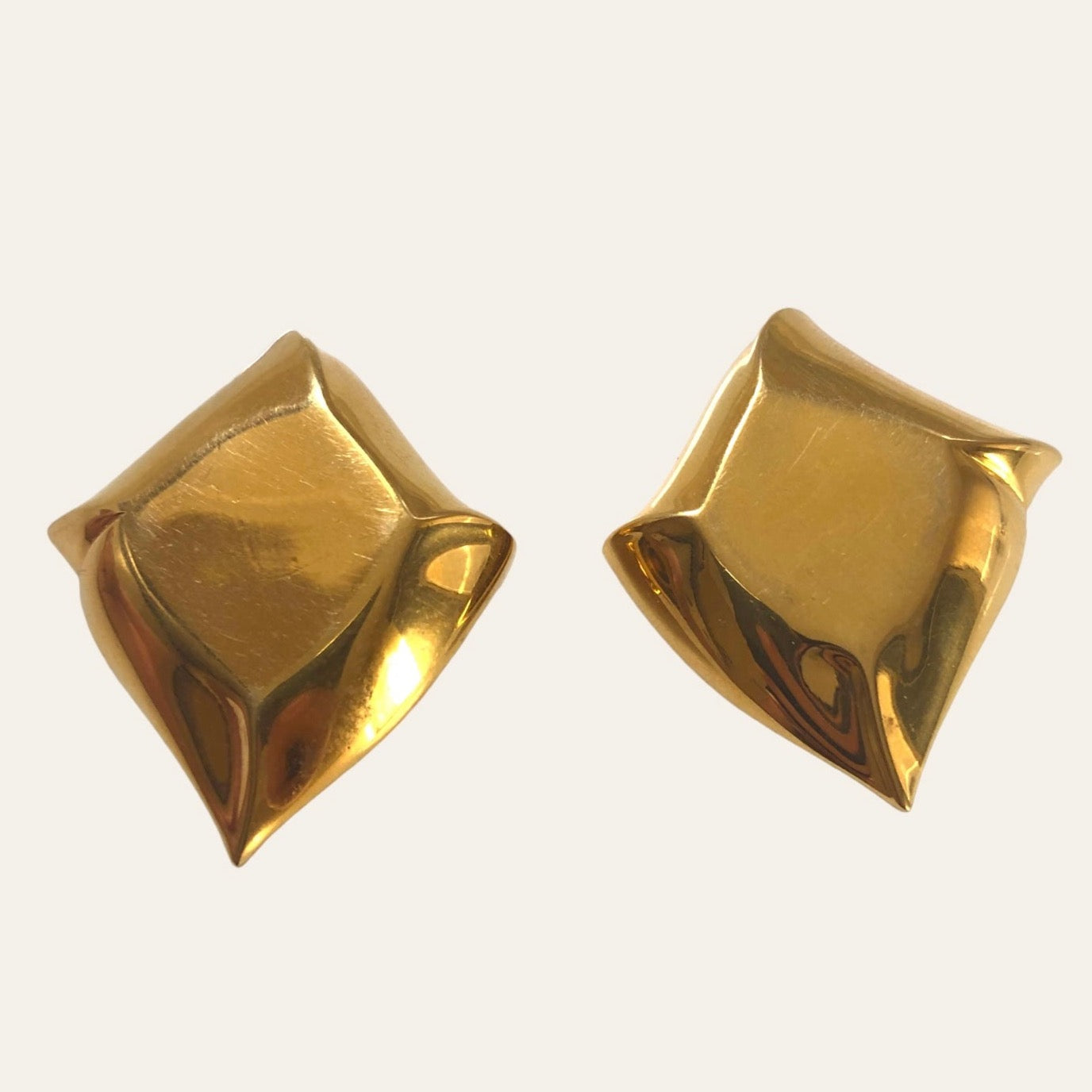 Large Liz Clairbone Polished Gold Tone Clip On Earrings