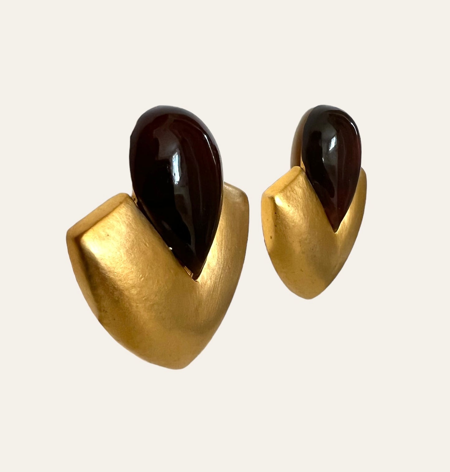 Large Brushed Gold Tone With Brown Stone Teardrop Clip On Earrings