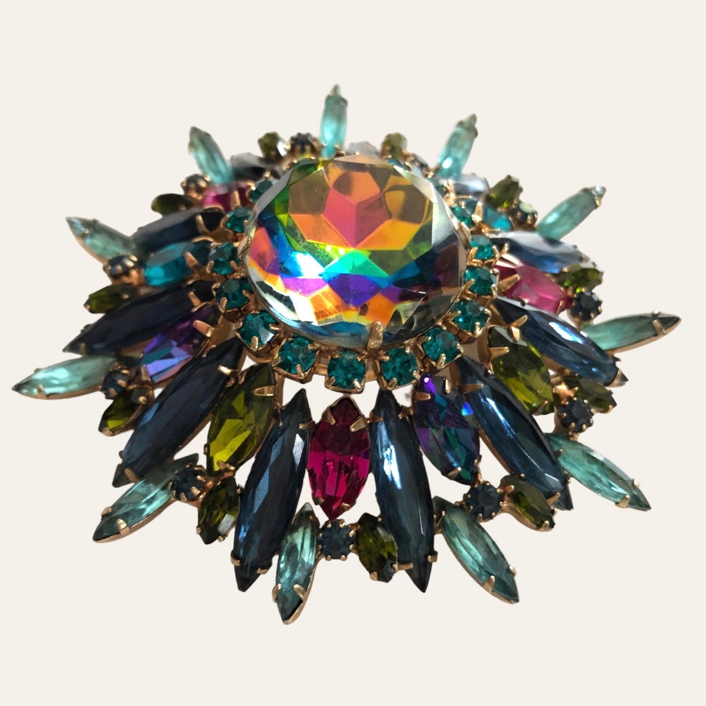 1960's Juliana DeLizza and Elster Brooch