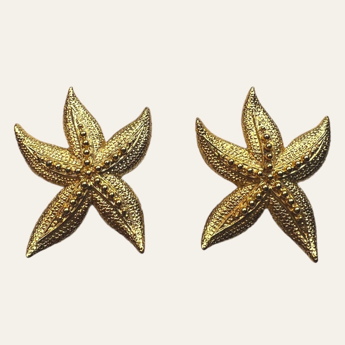 1990's Starfish Clip On Earrings