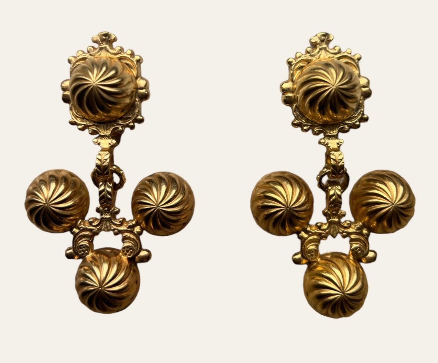 GAS ST TROPEZ Goddess Clip On Earrings