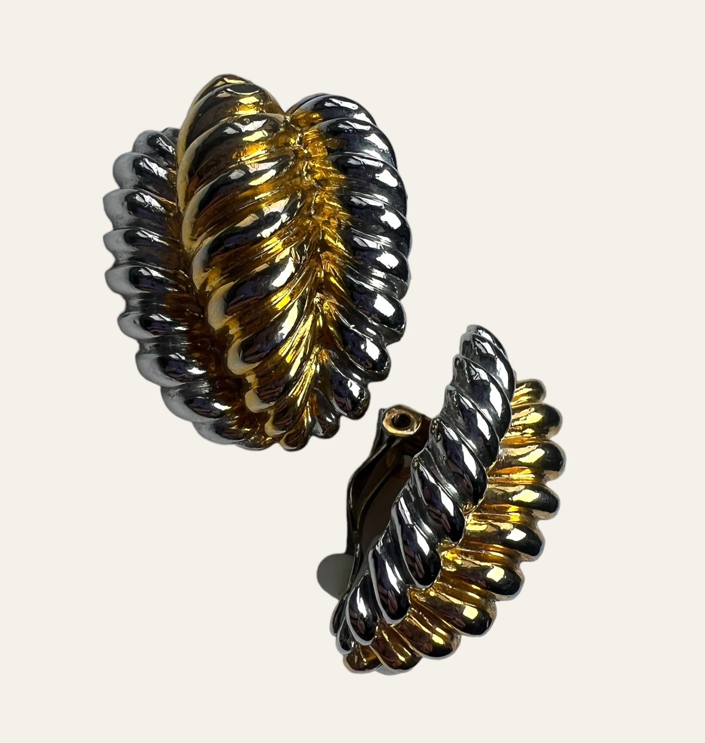 Ribbed Clip On Earrings