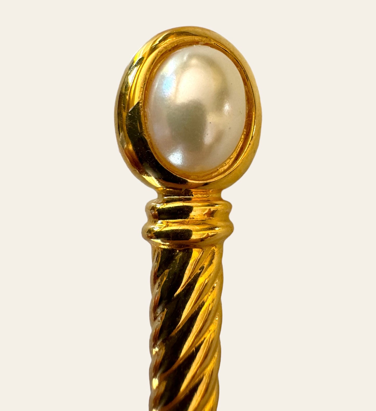 Faux Pearl Pin