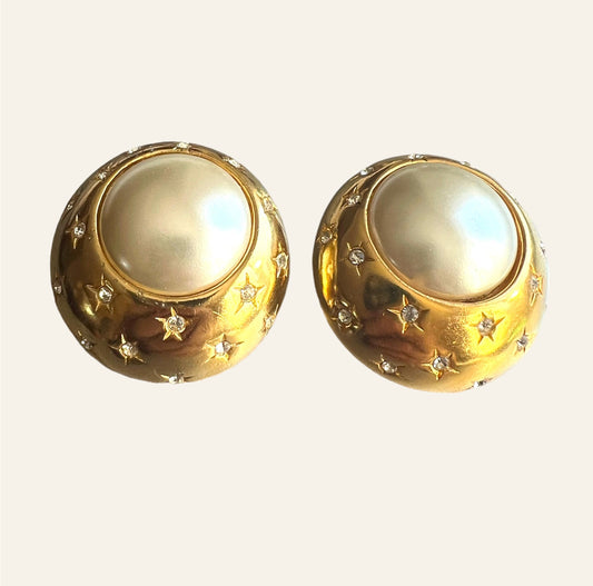 1990's Large Gold Tone Pearl Earrings