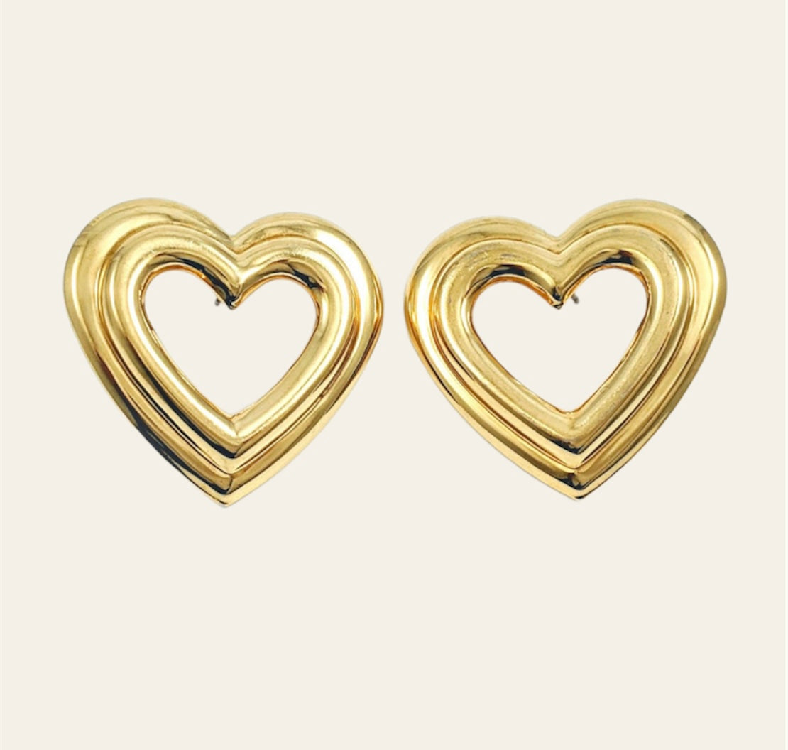 1990's Avon Heart Gold Tone Pierced Earrings