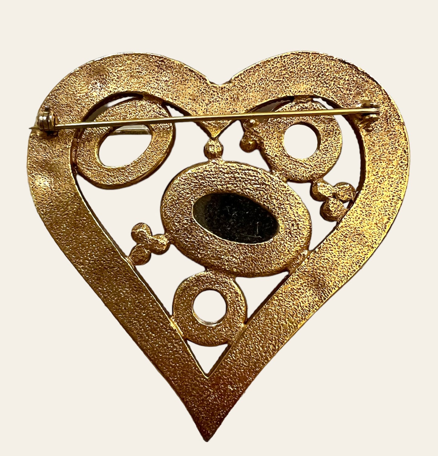 1980'S Oversized Heart Brooch