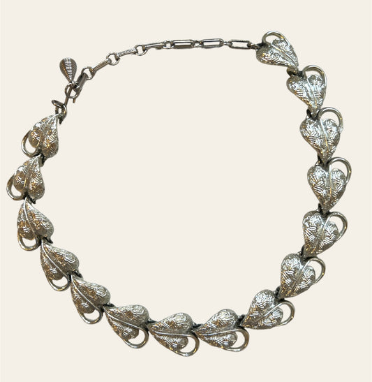 Midcentury Art Deco Silver Tone Heart Shaped Leaf Choker