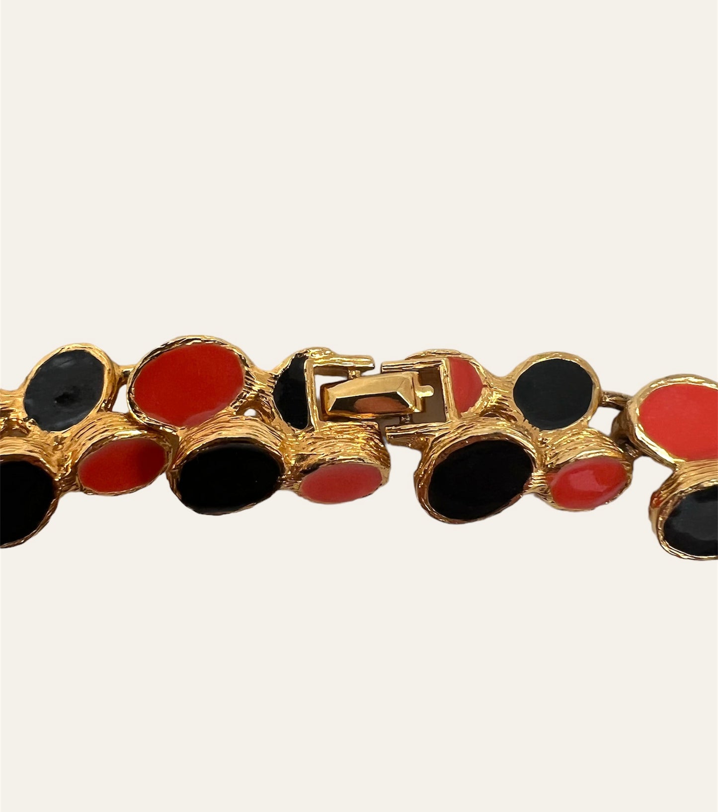 D'Orlan Black and Rose Saumon Enamel Gold Tone Set