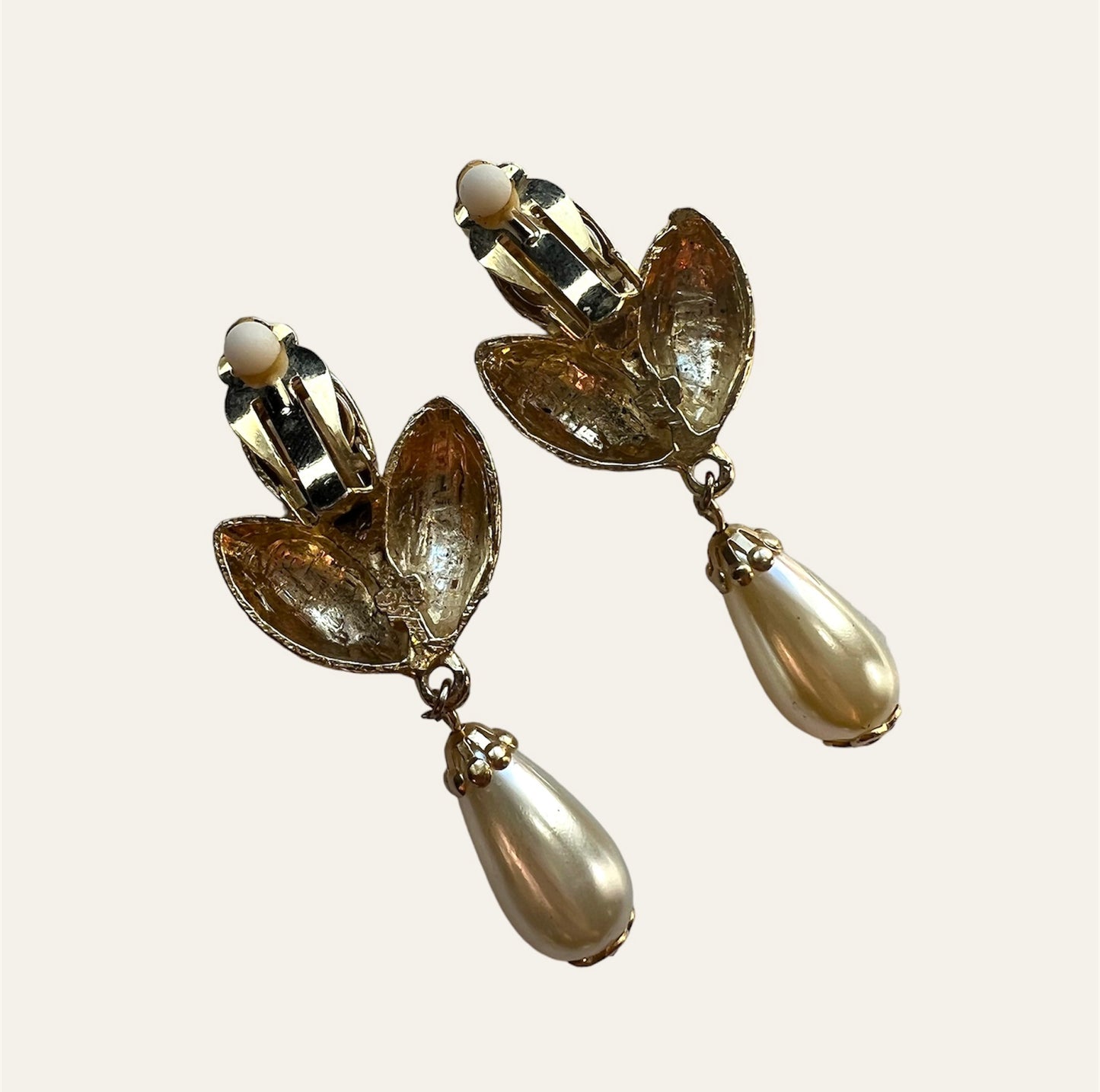 1980's Gold Tone Faux Pearls Dangle Earrings