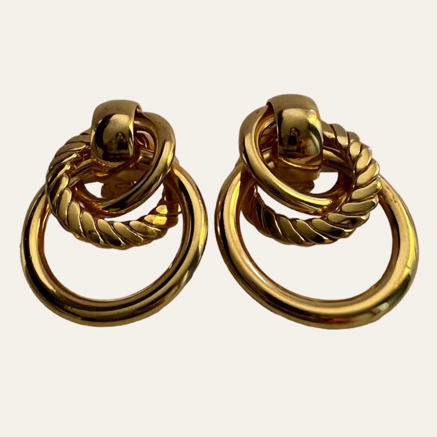 Gold Tone Multi Layered Circles Clip On Earrings