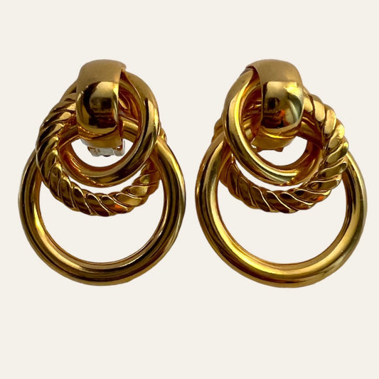 Gold Tone Multi Layered Circles Clip On Earrings