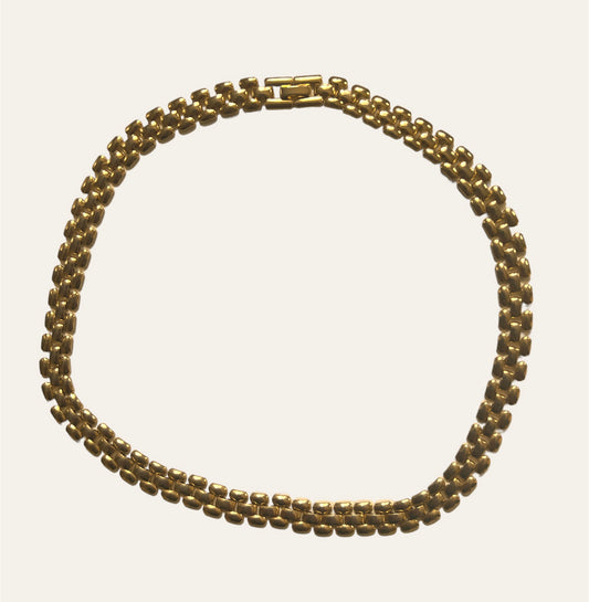 Gold tone Retro Necklace